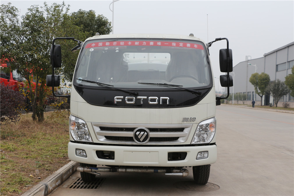 福田時(shí)代（5方）灑水車(chē)